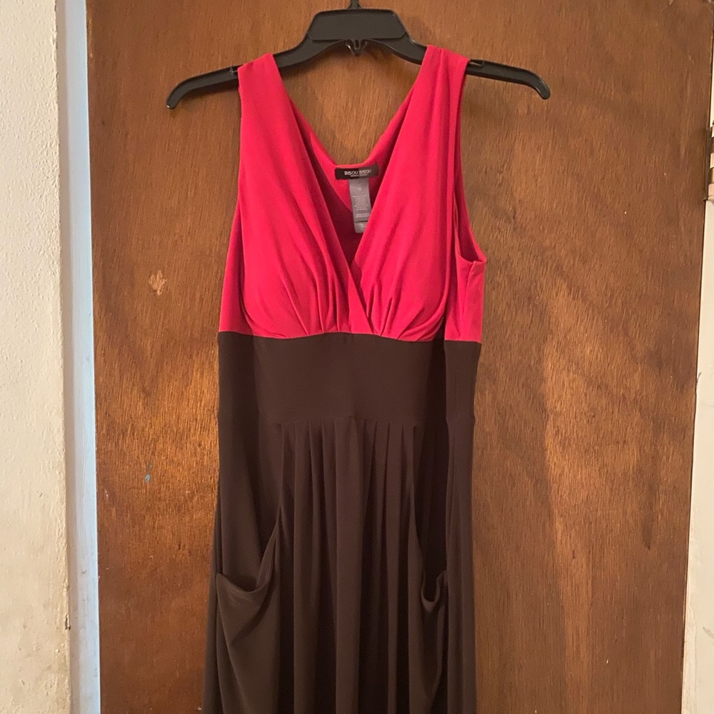Pink and brown sleeveless dress